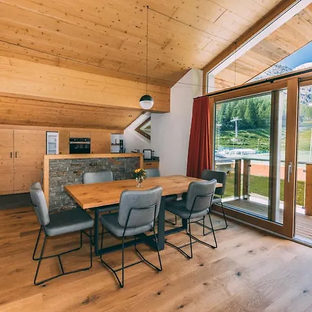 Belmont Aparthotel 4*